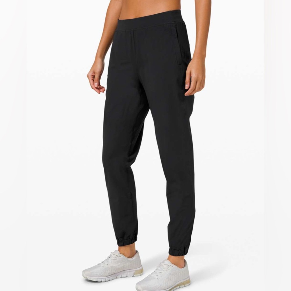 NWOT Lululemon Adapted State Jogger